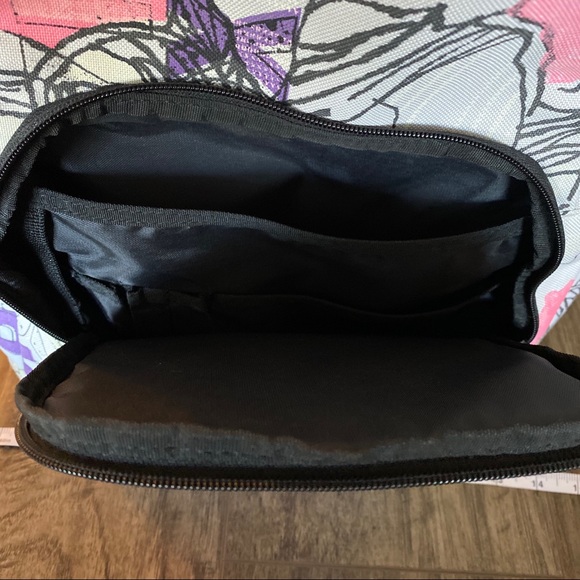 Large Roxy Backpack - Picture 8 of 8